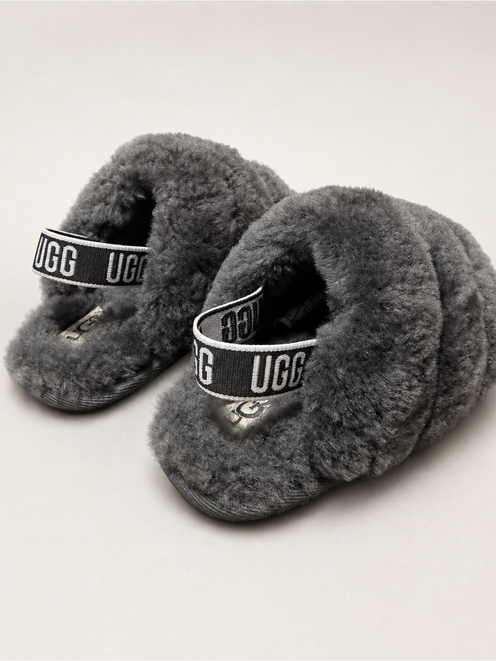 UGG 4/5c Kids' Grey Fluff Slide Slippers with Branded Strap. NWOT